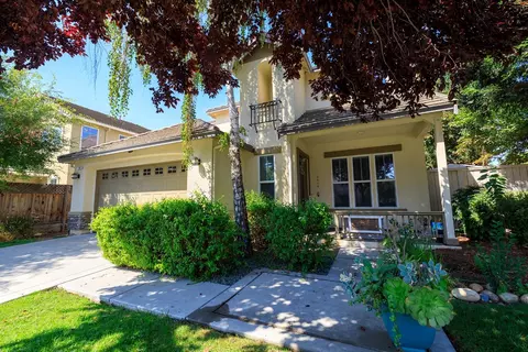 2909 Marzipan, Modesto, CA 95355