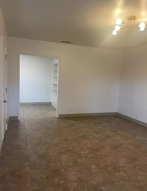 340 Johnson St, Modesto, CA 95354 photo 5