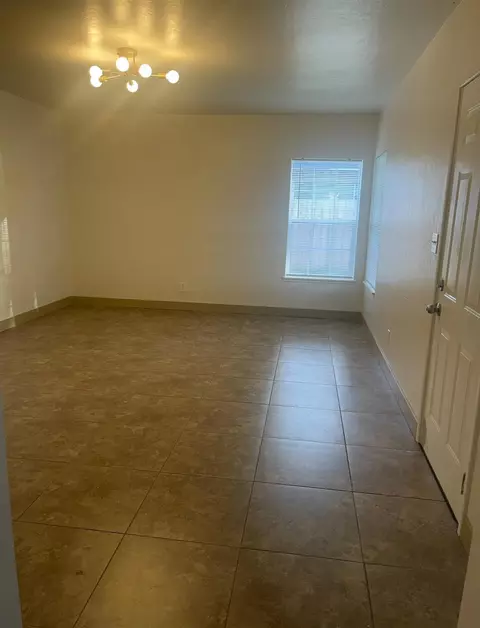 340 Johnson St, Modesto, CA 95354 photo 6