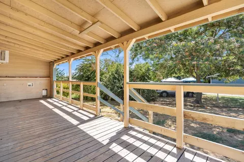 5779 Riverside Dr, Olivehurst, CA 95961 photo 4