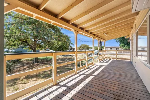 5779 Riverside Dr, Olivehurst, CA 95961 photo 5