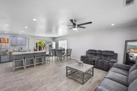 626 Mamilane, Modesto, CA 95351 photo 4