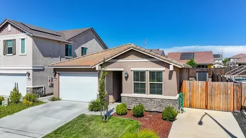 7808 Nutmeg Ln, Antelope, CA 95843 photo 7