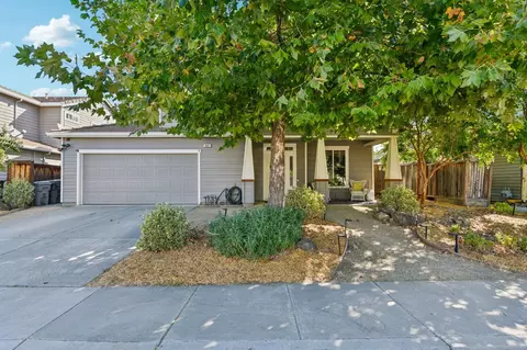 623 Ivy Loop, Winters, CA 95694 photo 3