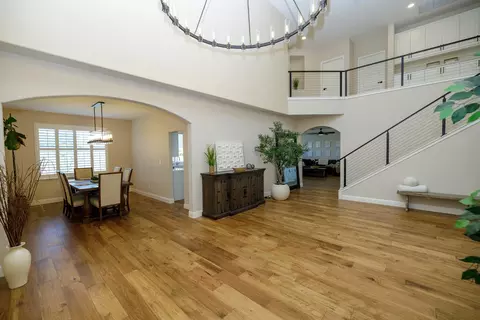 Entry Way - 4132 Mayfield Dr, Modesto, CA 95356 photo 5 of 15