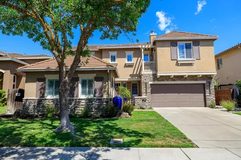 4132 Mayfield Dr, Modesto, CA 95356 photo 1
