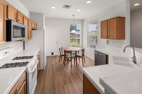 2838 Coopers Hawk Loop, Lincoln, CA 95648 photo 12