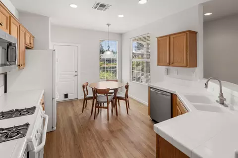2838 Coopers Hawk Loop, Lincoln, CA 95648 photo 14