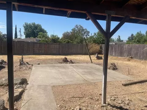 984 Park St, Turlock, CA 95380 photo 18