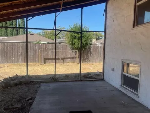 984 Park St, Turlock, CA 95380 photo 16