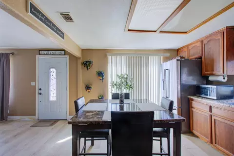 3817 Collins Rd, Ceres, CA 95307 photo 7