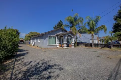 3817 Collins Rd, Ceres, CA 95307 photo 3