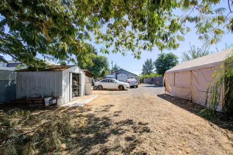 3817 Collins Rd, Ceres, CA 95307 photo 18