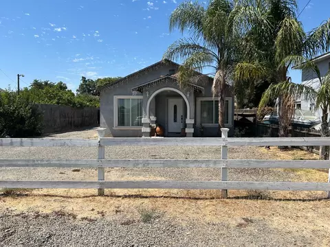 3817 Collins Rd, Ceres, CA 95307 photo 1