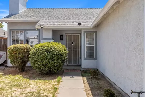 Exterior - 1300 Cribari Dr, Modesto, CA 95358 photo 3 of 5