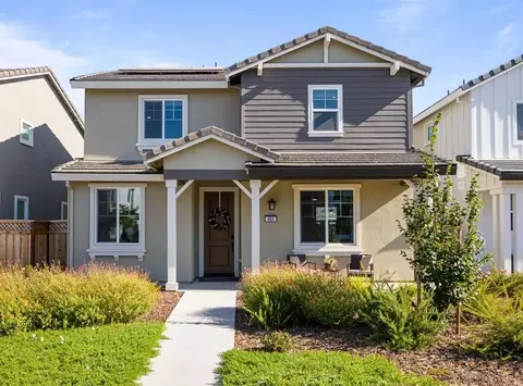 664 Whitewater Way, West Sacramento, CA 95605