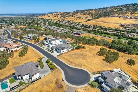 648 Townsend Ct, Folsom, CA 95630 photo 7
