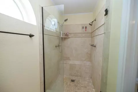 Bath - 1931 N Johnson Rd, Turlock, CA 95382 photo 6 of 8