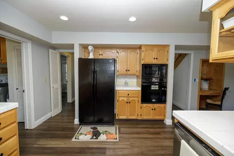Entry Way - 1931 N Johnson Rd, Turlock, CA 95382 photo 4 of 5