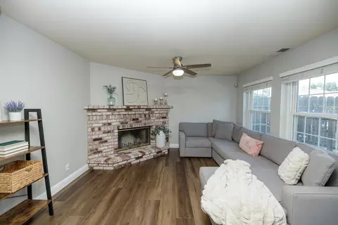 Living - 1931 N Johnson Rd, Turlock, CA 95382 photo 6 of 9