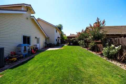 Exterior - 1931 N Johnson Rd, Turlock, CA 95382 photo 23 of 25