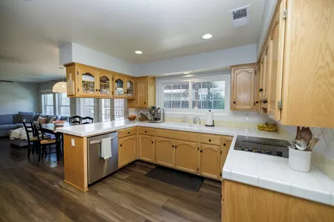 Kitchen - 1931 N Johnson Rd, Turlock, CA 95382 photo 5 of 6