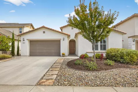 807 Lazy Creek Dr, Rocklin, CA 95765