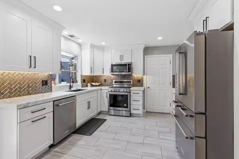 1928 Temescal Dr, Modesto, CA 95355 photo 14