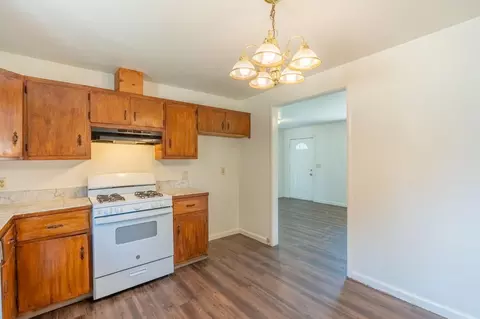 Entry Way - 1323 Holm Ave, Modesto, CA 95351 photo 1 of 1