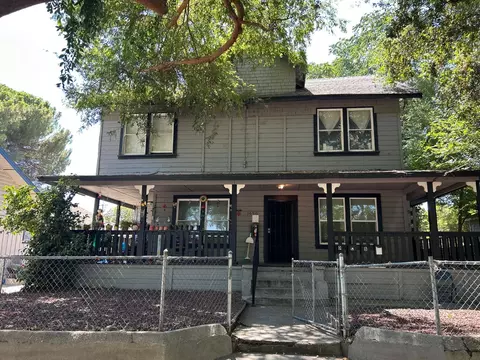 1656 Pine St, Oroville, CA 95965