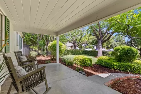 Exterior - 756 Mulberry Ln, Davis, CA 95616 photo 5 of 17