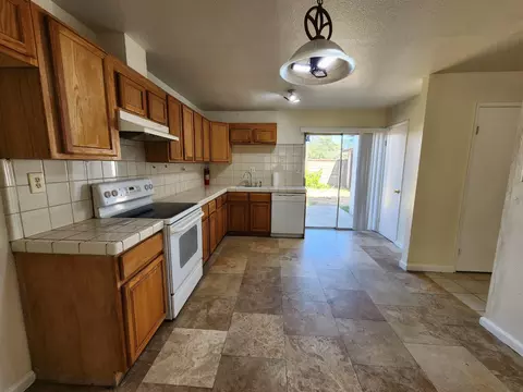 2108 Janel St, Modesto, CA 95350 photo 7