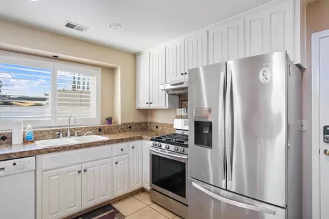 Kitchen - 1345 Alex Cir, Turlock, CA 95382 photo 2 of 4