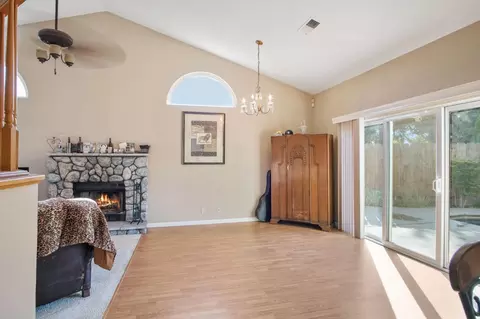 Living - 1345 Alex Cir, Turlock, CA 95382 photo 2 of 2