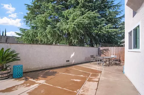 Exterior - 1345 Alex Cir, Turlock, CA 95382 photo 9 of 11