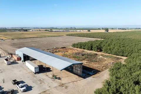 4319 S Walnut Rd, Turlock, CA 95380 photo 5