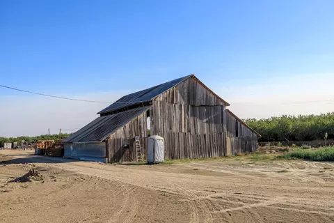 4319 S Walnut Rd, Turlock, CA 95380 photo 3