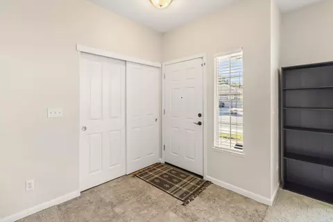 Entry Way - 383 Eagle Dr, Ione, CA 95640 photo 3 of 13