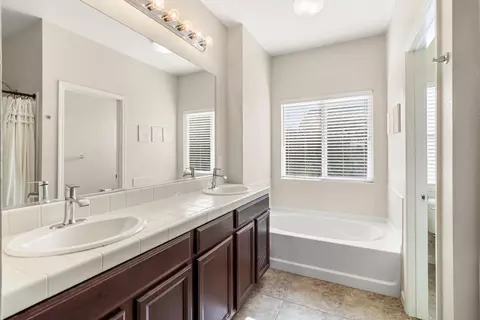 Bath - 383 Eagle Dr, Ione, CA 95640 photo 1 of 3