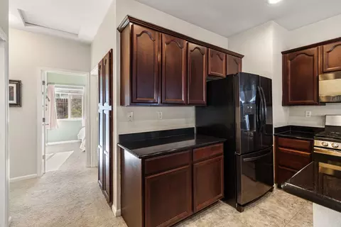 Entry Way - 383 Eagle Dr, Ione, CA 95640 photo 9 of 13