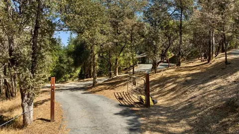 11291 White Oak Way, Nevada City, CA 95959