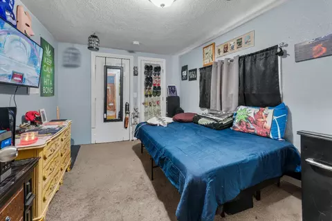 Bedroom - 4724 Western, Olivehurst, CA 95961 photo 4 of 5