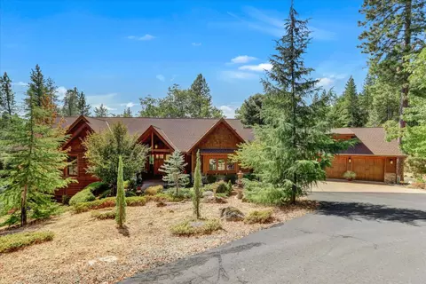 14055 Mount Auburn Cir, Nevada City, CA 95959