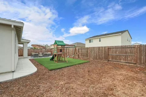 744 Creekview Cir, Galt, CA 95632 photo 43