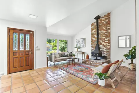 2414 Madrid Ct, Davis, CA 95616 photo 8