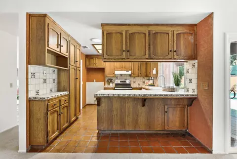 2414 Madrid Ct, Davis, CA 95616 photo 16