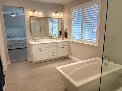 Bath - 4365 Focus Ln, Modesto, CA 95356 photo 8 of 11