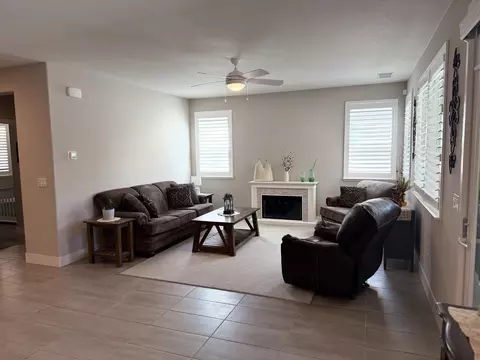 Living - 4365 Focus Ln, Modesto, CA 95356 photo 5 of 5