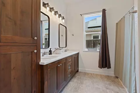365 Granite Way, Ripon, CA 95366 photo 18