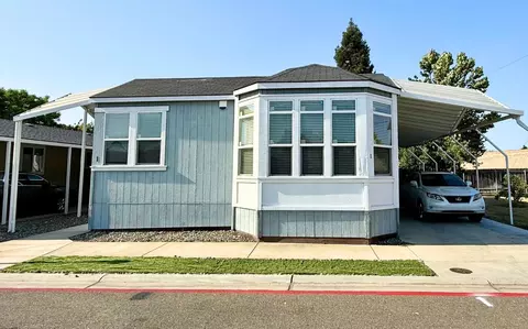 8476 W Stockton Blvd #1, Elk Grove, CA 95758